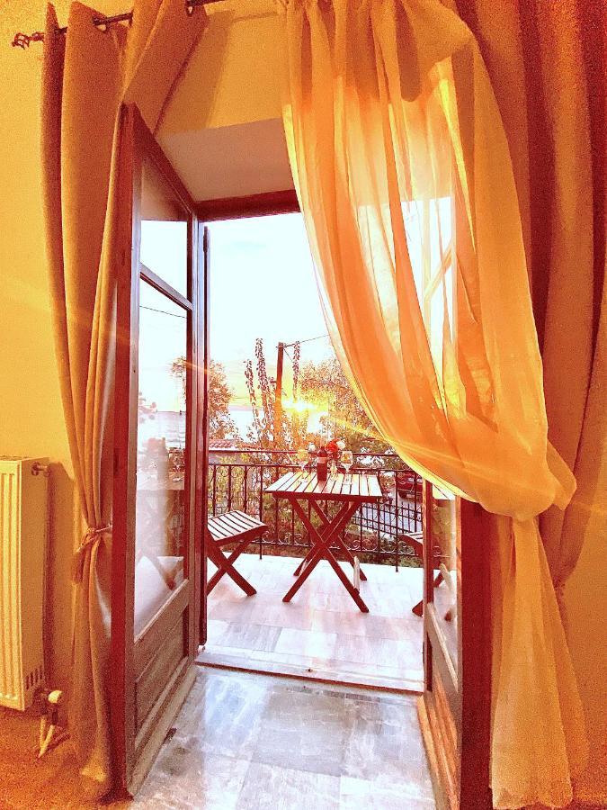 Hermes Hotel Mythimna Esterno foto