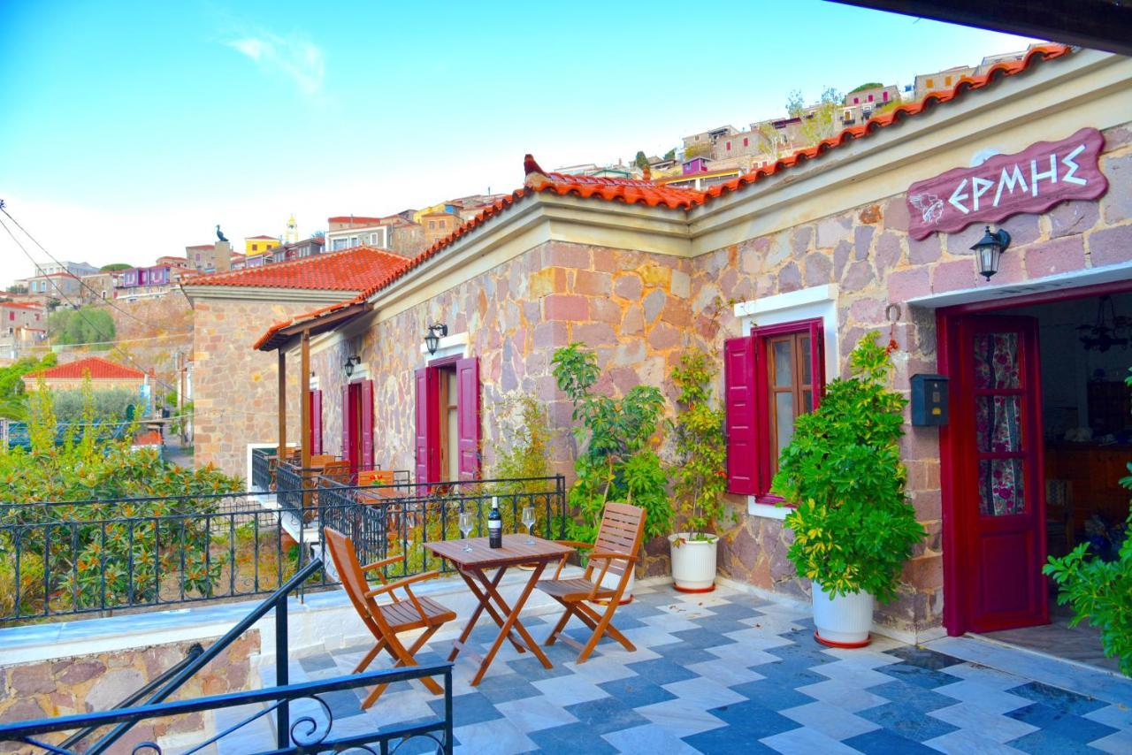 Hermes Hotel Mythimna Esterno foto